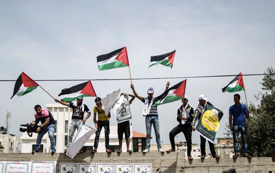 الفلسطينيون يحيون الذكرى الـ68 للنكبه (5)