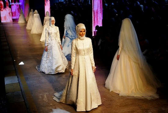 فساتين زفاف تركية ـ عروس محجبة ـ فساتين زفاف للمحجبات (1)