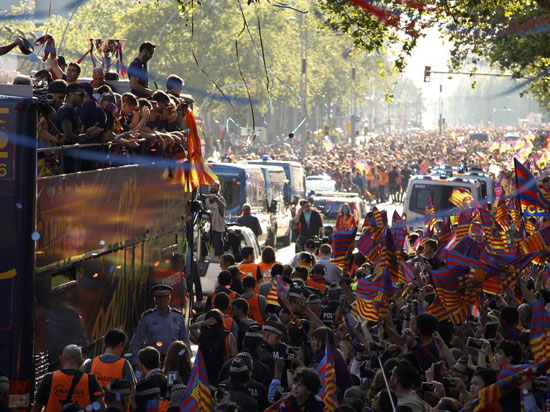 احتفال برشلونة (18)