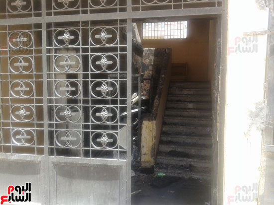 اشتعال حريق بمخزن مدرسة شهيد رياض بكفر الشيخ (4)