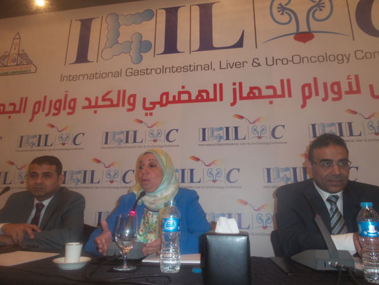 مساعد وزير الصحة مقترح بخط إنتاج مشترك لتصنيع أدوية الأورام فى مصر (5)