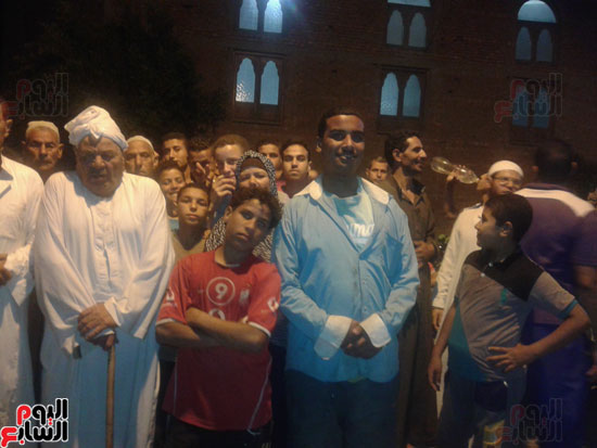 وقفة احتجاجية لفلاحين قرية بكفر الشيخ لعدم وجود مياه للرى  (3)