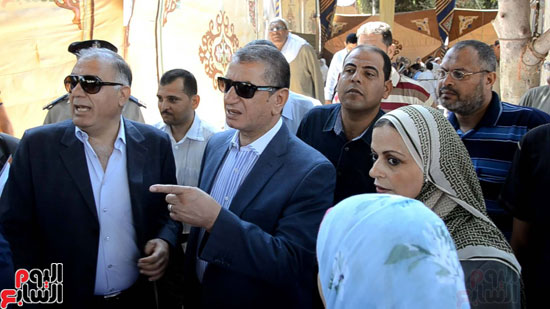 محافظ كفر الشيخ يتابع حملة مكافحة فيروس سى بالتعاون مع صندوق تحيا مصر (7)