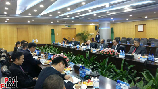 وزير الاتصالات يبحث مع كبرى الشركات الصينية الاستثمار فى مصر (3)