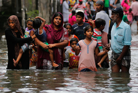 فيضانات سريلانكا (8)