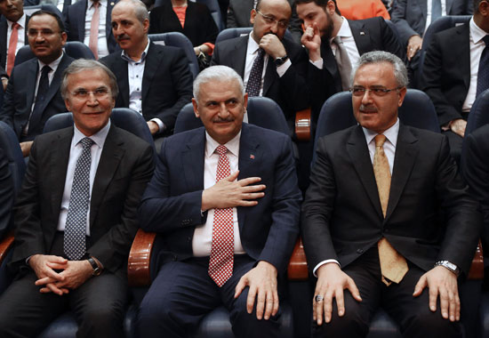 الحزب التركى الحاكم (2)