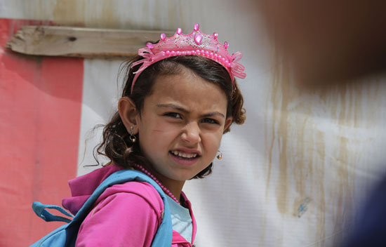 أطفال سوريا فى لبنان بين المدارس والقبور وانتظار الفرج  (3)