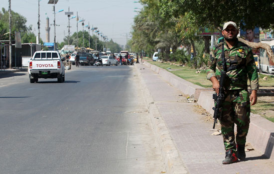 -تشييع-جثامين-محتجين-قتلوا-فى-المنطقة-الخضراء-ببغداد-(17)