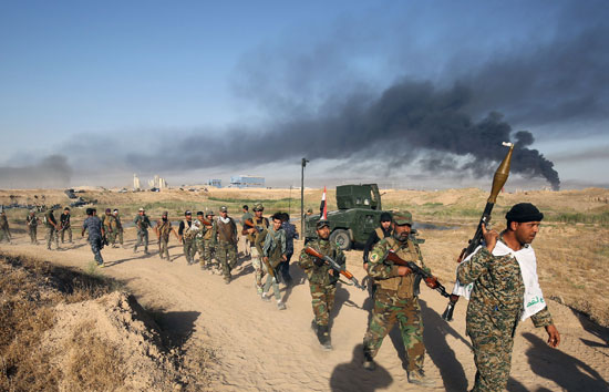 القوات العراقية تتقدم نحو الفلوجة (5)
