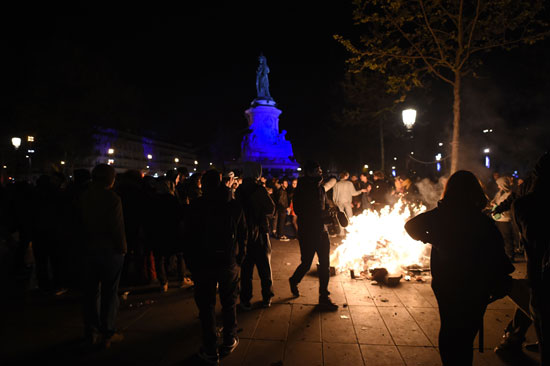 اشتباكات-الشرطة-الفرنسية-مع-المتظاهرين-(15)