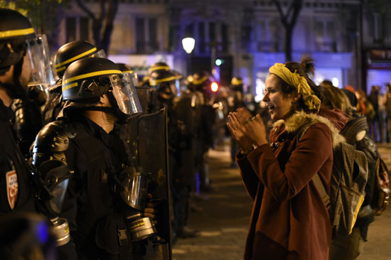 اشتباكات-الشرطة-الفرنسية-مع-المتظاهرين-(23)