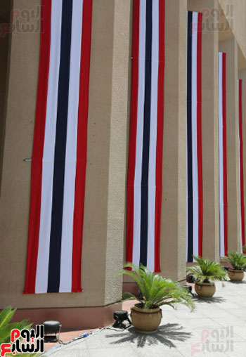 استعداد السفارة الأمريكية بالقاهرة لعيد الاستقلال الـ240 (2)