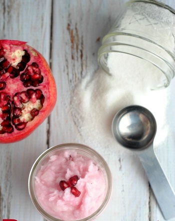 pomegranate-sugar-scrub-homemade-recipe