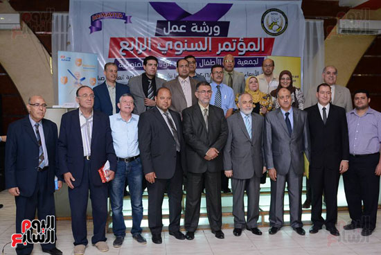  طب الأطفال الالتزام بالمعيار السليم فى تحضير وجبة الطفل يحمى حياته (7)