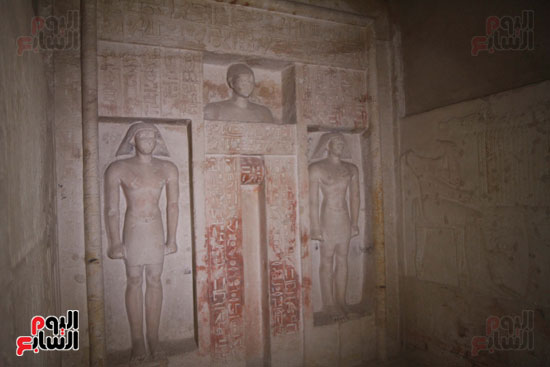 وزير الآثار يفتتح هرم أوناس و3 مقابر بسقارة (26)