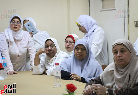 العاملين بمستشفى المبرة بالإسكندرية (7)
