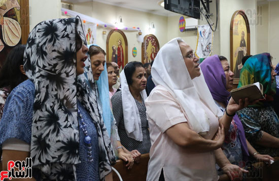كنائس الإسكندرية تصلى من أجل المتضررين فى أحداث المنيا (8)