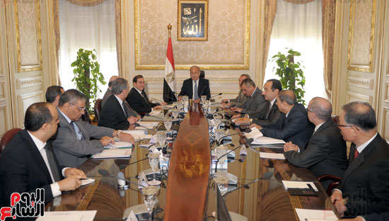 رئيس الوزراء يتابع خطوات تنفيذ مشروع الشركة المصرية لتكرير البترول بمسطرد (2)