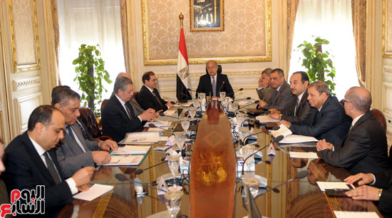 رئيس الوزراء يتابع خطوات تنفيذ مشروع الشركة المصرية لتكرير البترول بمسطرد (3)