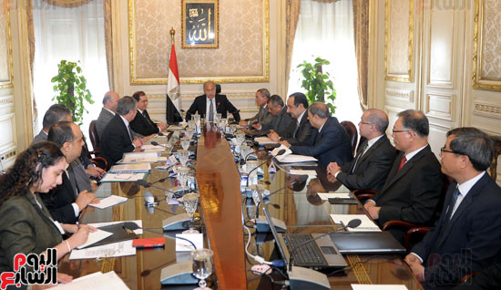 رئيس الوزراء يتابع خطوات تنفيذ مشروع الشركة المصرية لتكرير البترول بمسطرد (4)