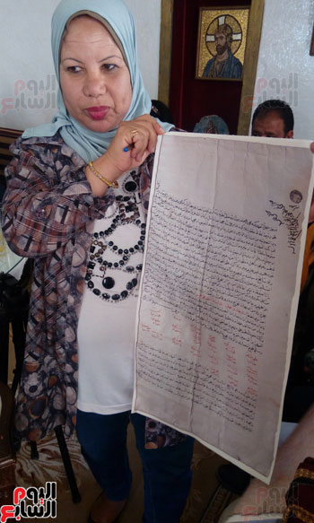 مطران دير سانت كاترين يسلم محافظ جنوب سيناء نسخة من الوثيقة المحمدية (4)