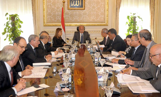 اجتماع المجموعه الاقتصاديه - مجلس الوزراء (1)