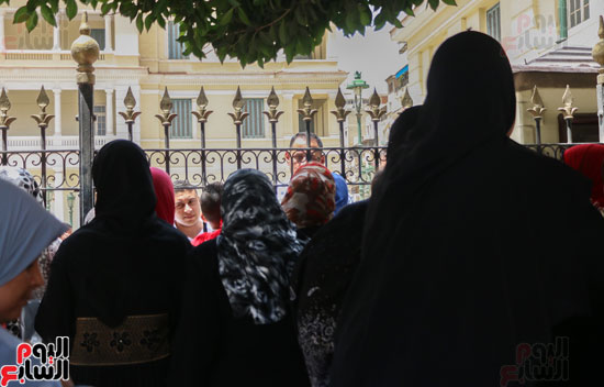 وقفة لأهالى الطوبجية أمام مبنى محافظة الإسكندرية (5)