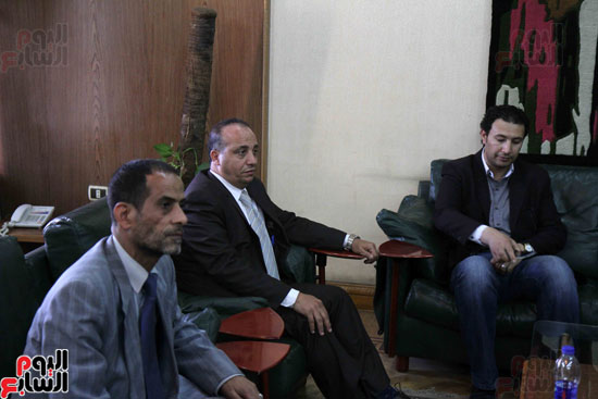 رئيس لجنة حقوق الإنسان يصل نقابة الصحفيين للاستماع لمطالبهم محمد انور السادات (3)