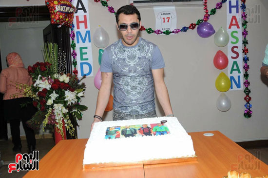 1-(11).. الصقر أحمد حسن يحتفل بعيد ميلاده ال 41 