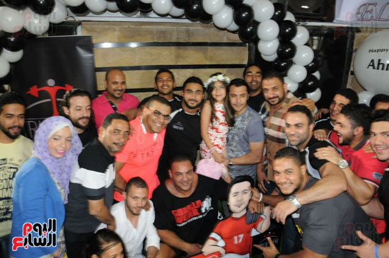 1-(8).. الصقر أحمد حسن يحتفل بعيد ميلاده ال 41 