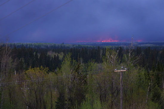 حرائق الغابات  كندا (12)