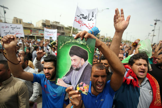 اغلاق طرق بغداد الرئيسية لمنع الاحتجاجات عند المنطقة الخضراء (8)