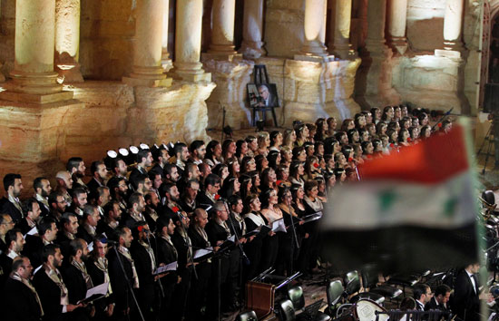 سوريا تحتفل بمئوية عيد الشهداء على مسرح تدمر بعد استعادته من داعش (6)