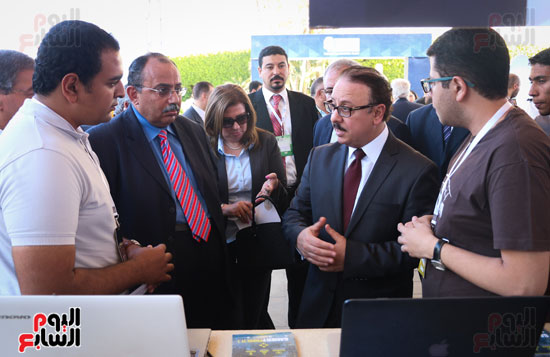افتتاح معرض تكنولوجيا المعلومات بحضور وزير التصالات (10)