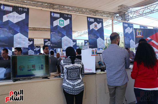 افتتاح معرض تكنولوجيا المعلومات بحضور وزير التصالات (17)