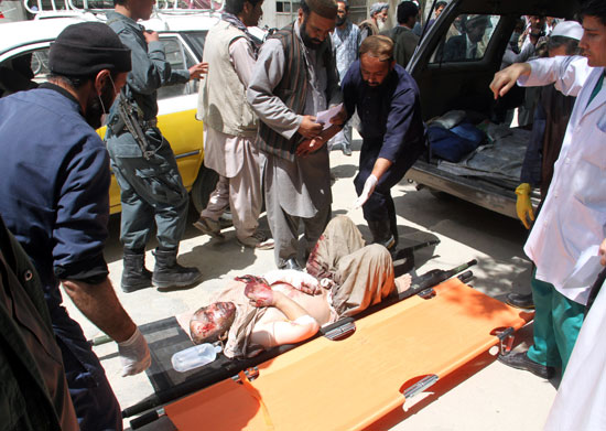 قتلى-حادث-الإصطدام-فى-أفغانستان-إلى-73-قتيل-(2)