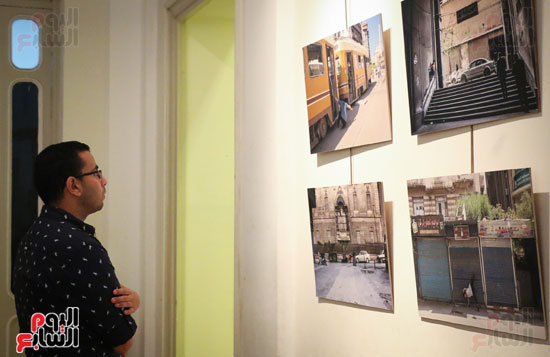 قنصل فرنسا بالإسكندرية يفتتح معرض صور بالمعهد الثقافى (14)