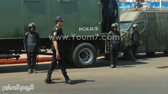 الأمن يشدد من إجراءاته بشوارع المحافظة  -اليوم السابع -6 -2015