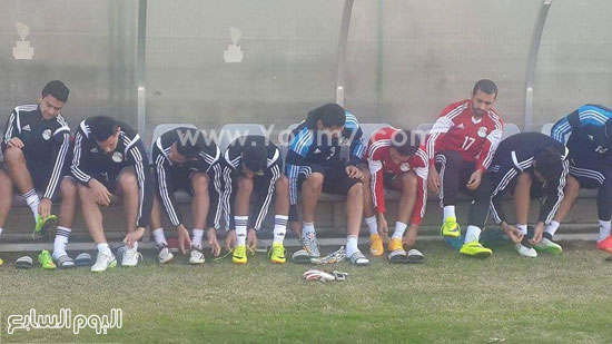  لاعبو المنتخب الأوليمبى يستعدون لأداء التدريبات  -اليوم السابع -6 -2015