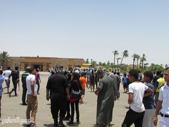  مصرع 2 إرهابيين وإصابة آخر نفذوا الهجوم  -اليوم السابع -6 -2015