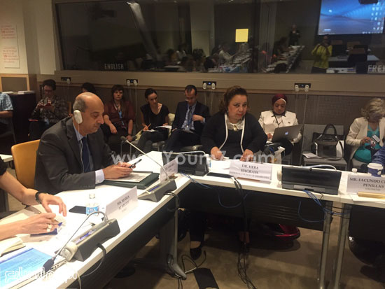 الدكتورة هبة هجرس داخل قاعة الاجتماعات بالأمم المتحدة لإلقاء كلمة مصر حول الإعاقة  -اليوم السابع -6 -2015