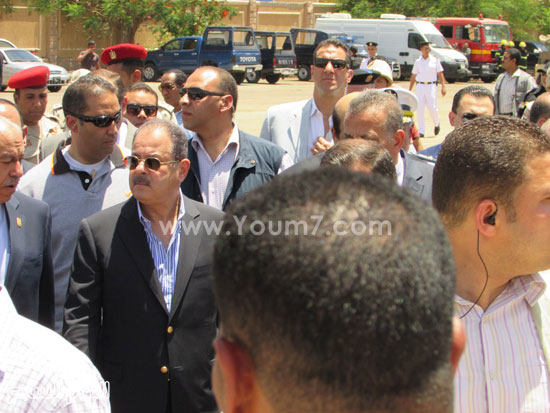 الاجهزة الامنية بالاقصر ترافق وزير الداخلية بمكان الحادث -اليوم السابع -6 -2015