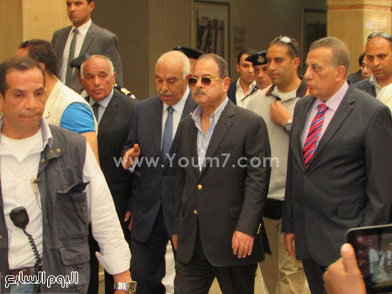 جولة وزير الداخلية بالاقصر في معبد الكرنك  -اليوم السابع -6 -2015