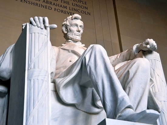 النصب التذكاري ابراهام لينكولن ، امريكا -اليوم السابع -6 -2015