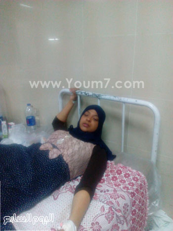 الممرضة بعد الاعتداء عليها داخل المستشفى -اليوم السابع -6 -2015