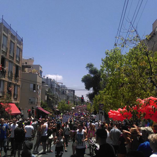  آلاف الشواذ يجيبون شوارع تل أبيب  -اليوم السابع -6 -2015