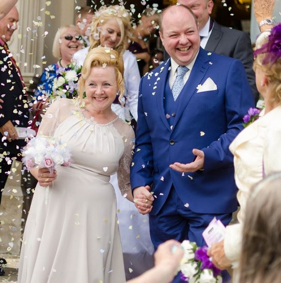مارتن وصوفيا يحتفلان بزفافهما بعد 24 سنة حب -اليوم السابع -6 -2015