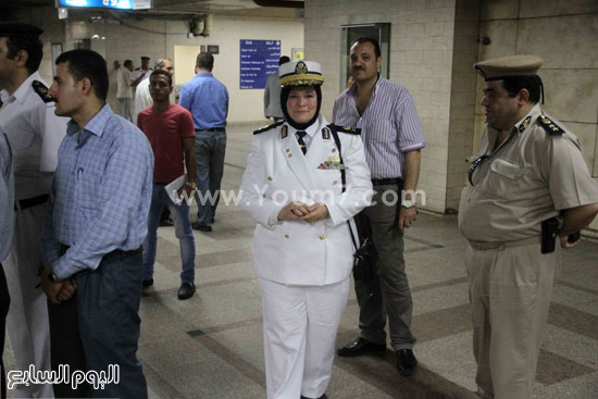  	الشرطة النسائية تشارك فى تأمين المحطة -اليوم السابع -6 -2015