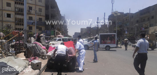 شرطة المرافق تصادر مجموعة من الإشغالات بميدان المطرية -اليوم السابع -6 -2015