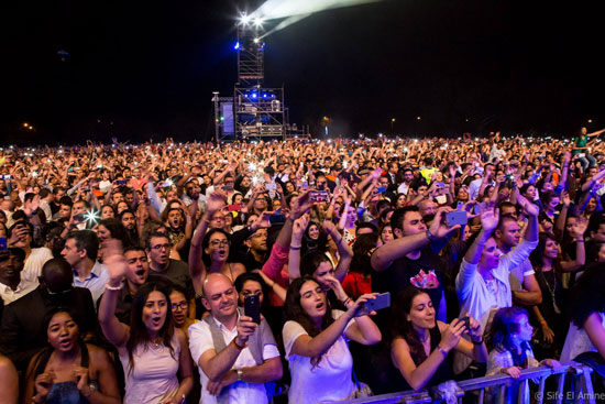	الآلاف حضروا حفل إيكون على مسرح السويسى -اليوم السابع -6 -2015